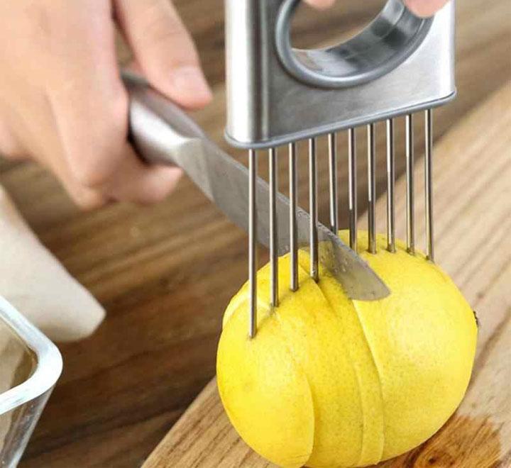 Stainless Steel Onion Holder For Slicing/ Cutting